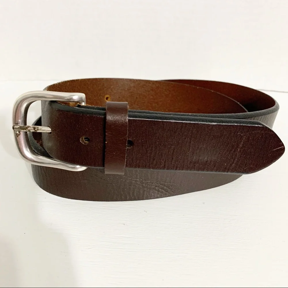 Fossil Textured Leather Belt Silver Toned Hardware Logo Plaque Size 36 Brown 🟫